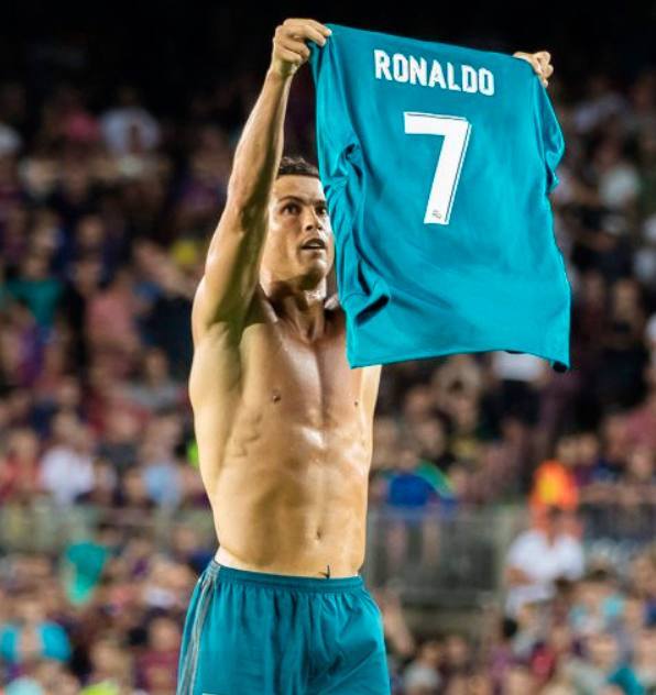 萨拉赫对阵 萨拉赫对阵