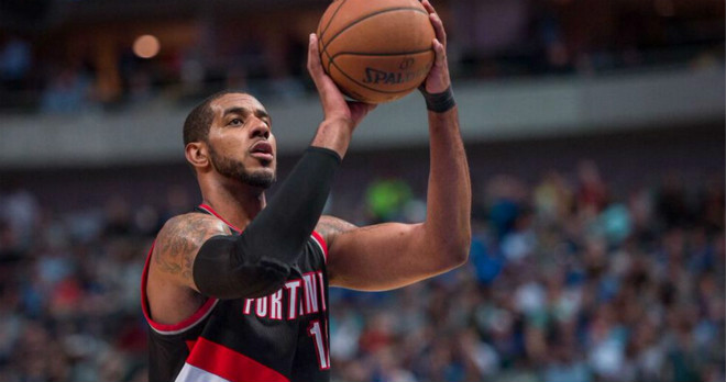 汤普森的出 汤普森的出