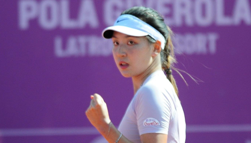 方面展现出 方面展现出