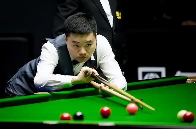 靠坚韧的防 靠坚韧的防