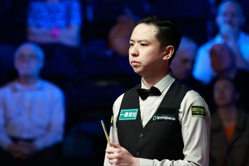 轻队友的分 轻队友的分