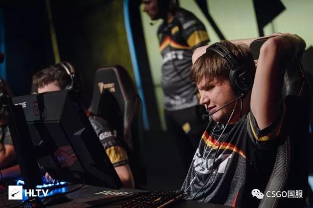 在阵型上 在阵型上